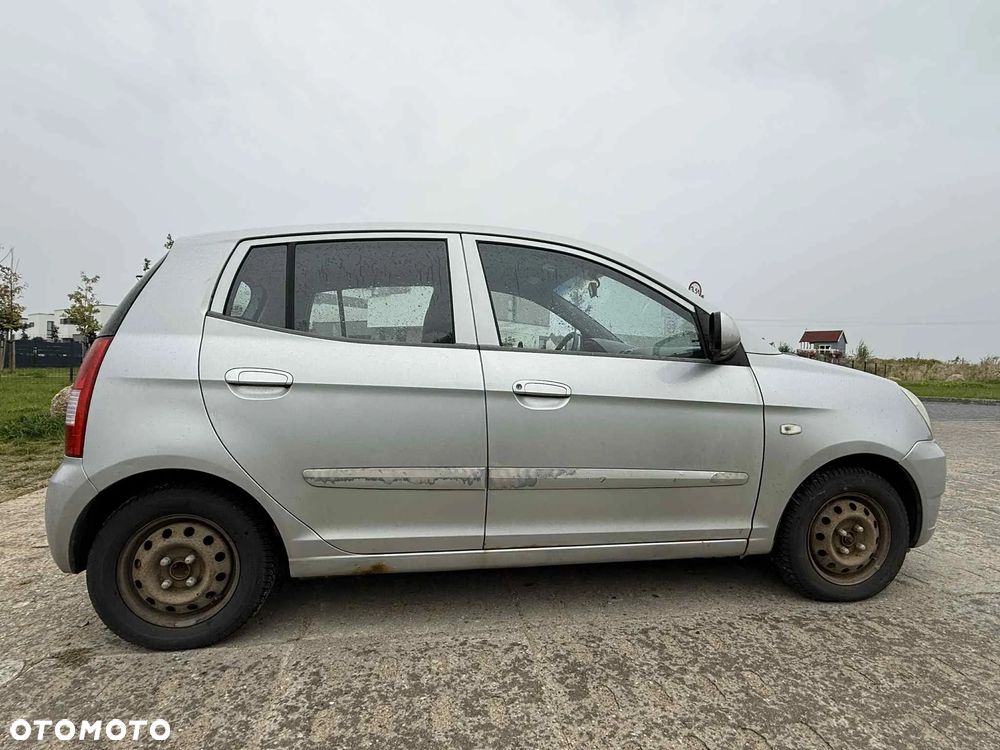 Kia Picanto - 4
