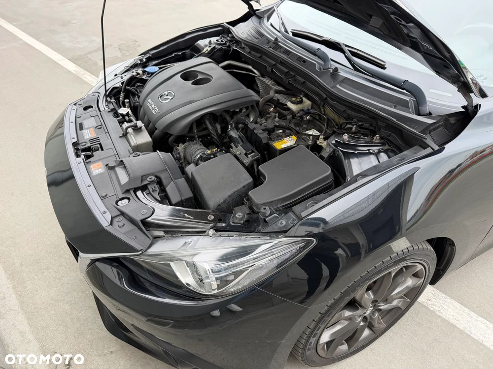 Mazda 3 SKYACTIV-G 120 NAKAMA - 16