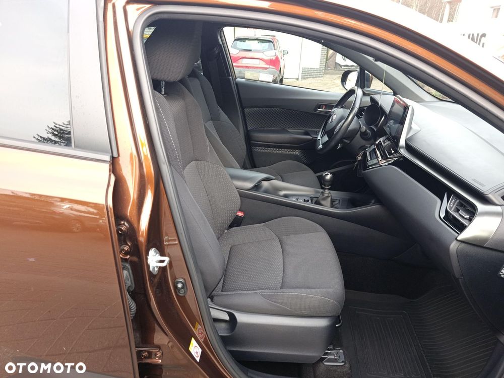 Toyota C-HR 1.2 T GPF Premium - 23