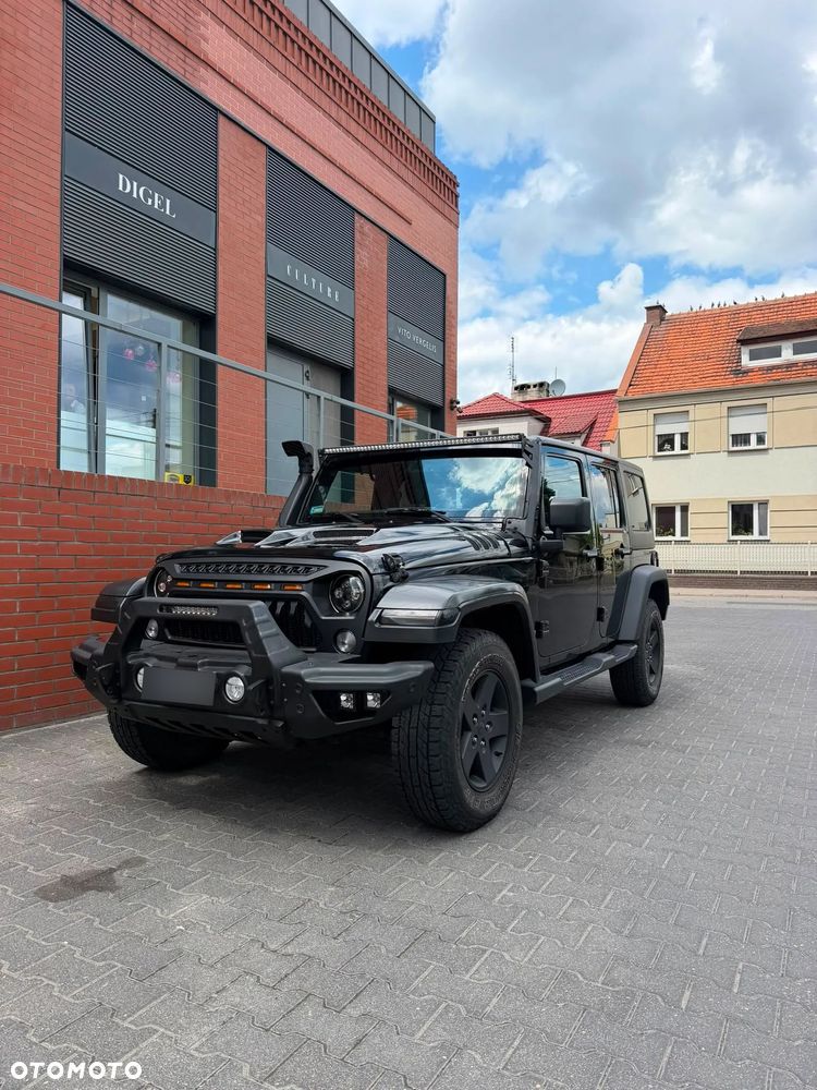 Jeep Wrangler 2.8 CRD Unlim Rubicon - 21