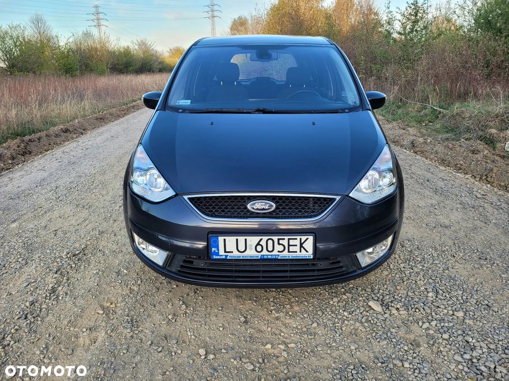 Ford Galaxy 2.0 Ghia - 2