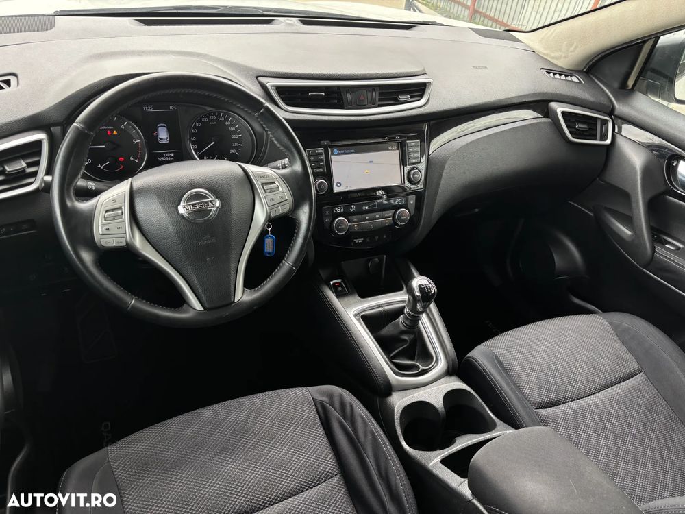 Nissan Qashqai 1.5 DCI Start/Stop N-Connecta - 14