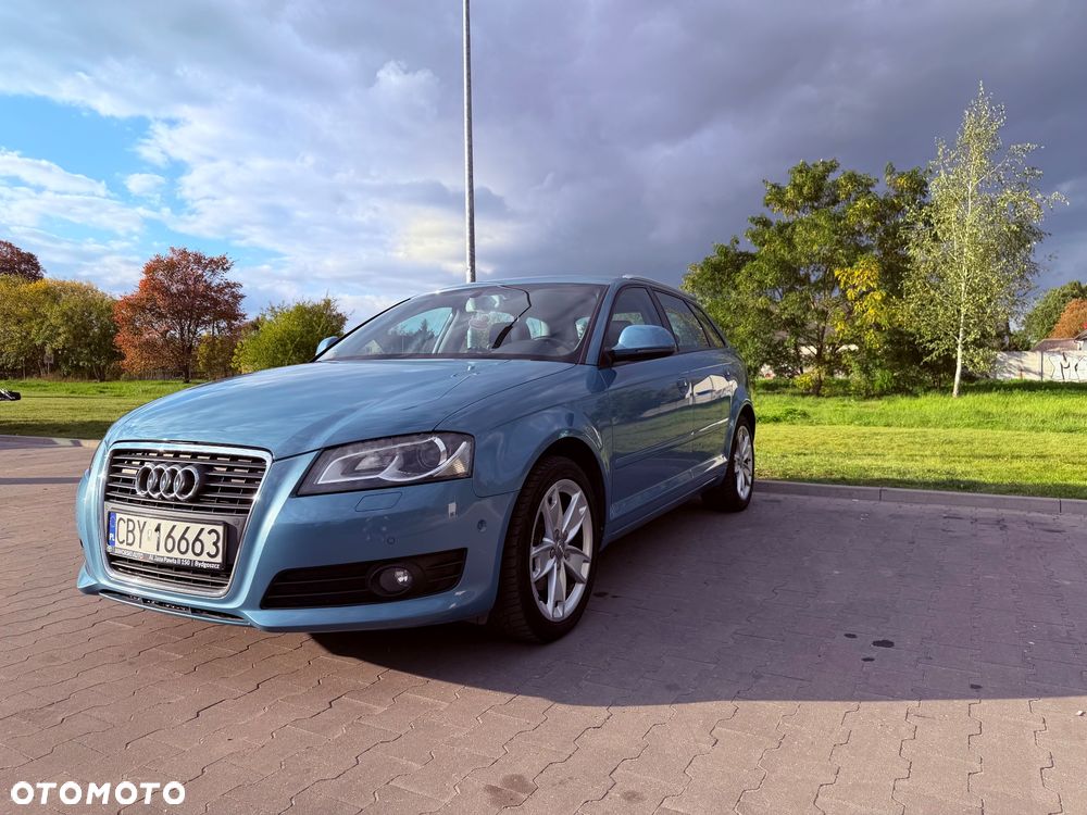 Audi A3 Sportback - 2