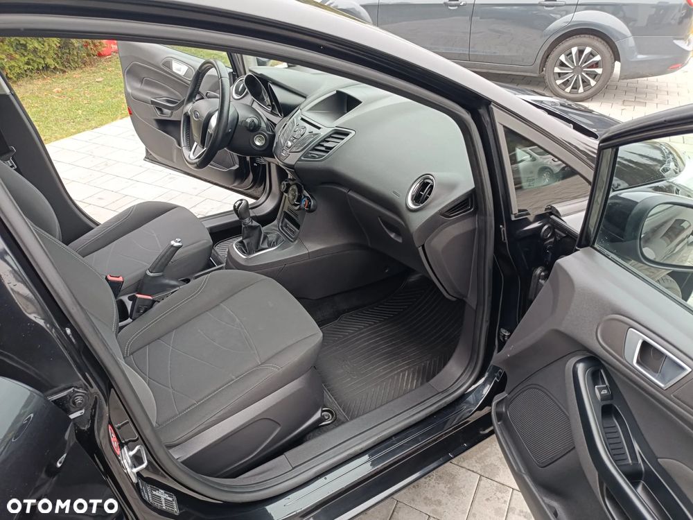Ford Fiesta - 18