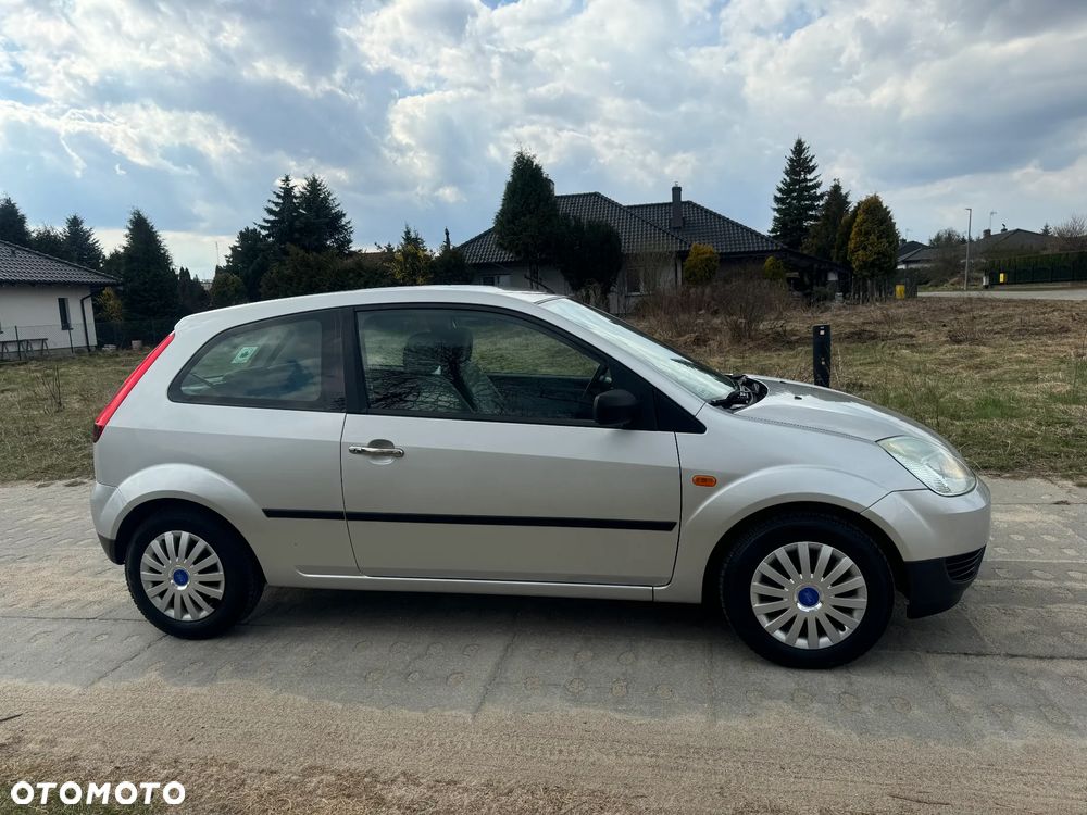 Ford Fiesta - 4