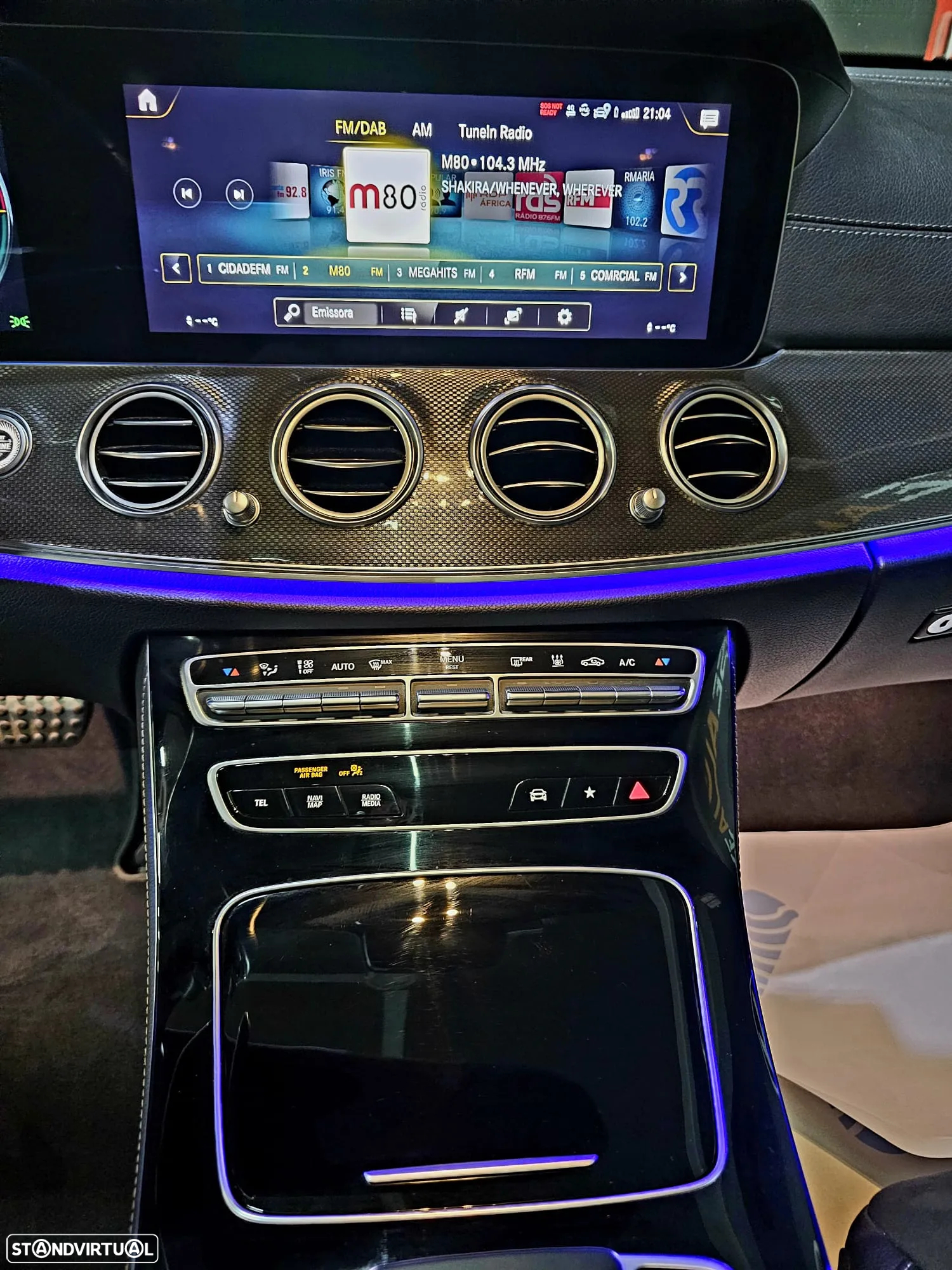 Mercedes-Benz E 300 de AMG Line - 18