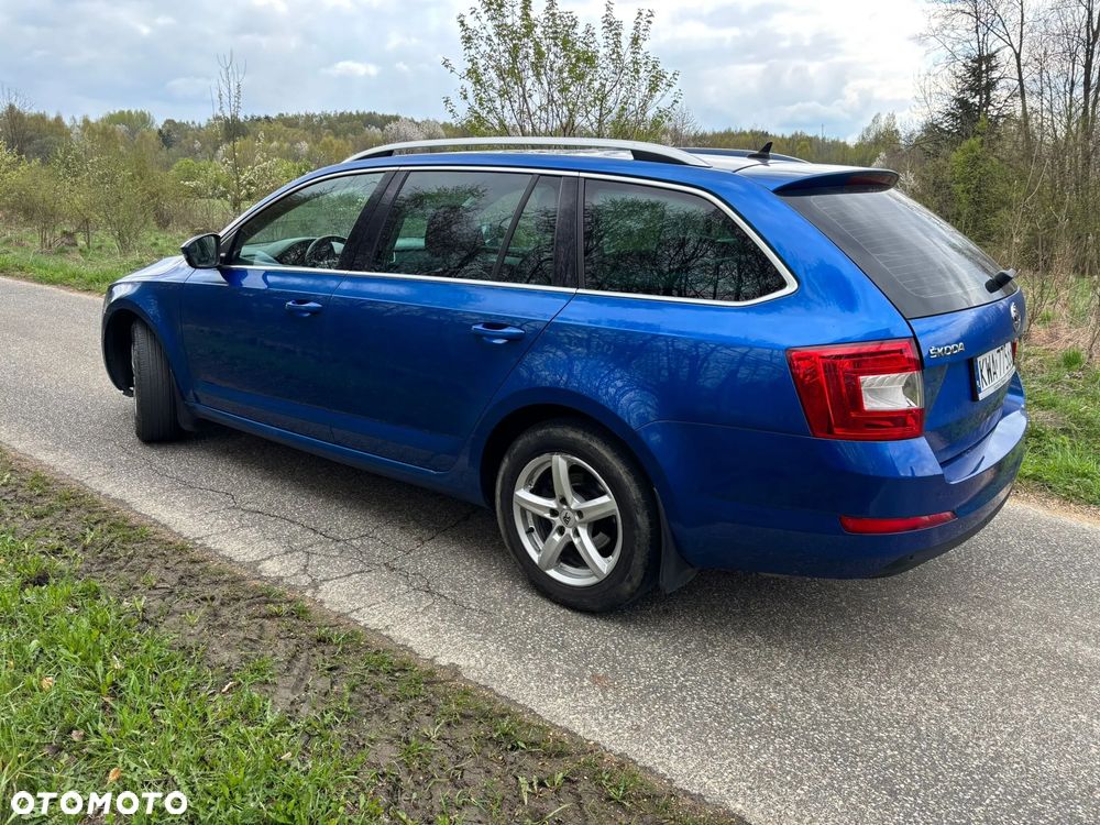 Skoda Octavia 1.6 TDI 4x4 Ambition - 11