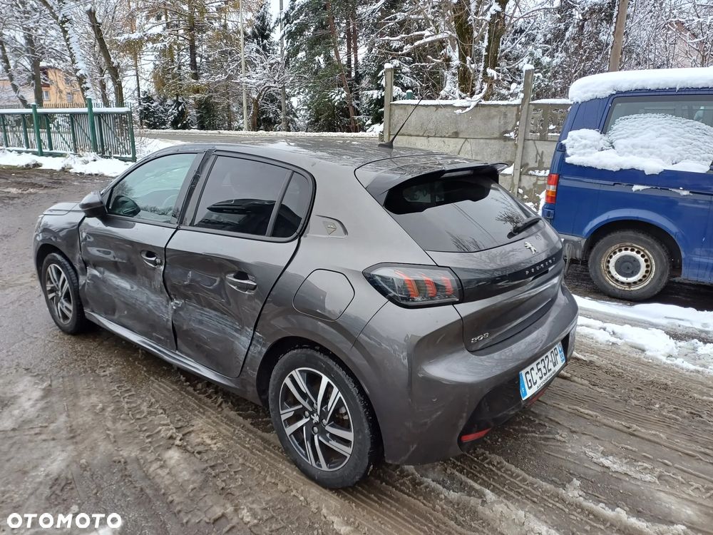 Peugeot 208 PureTech 100 EAT8 GT Pack - 4