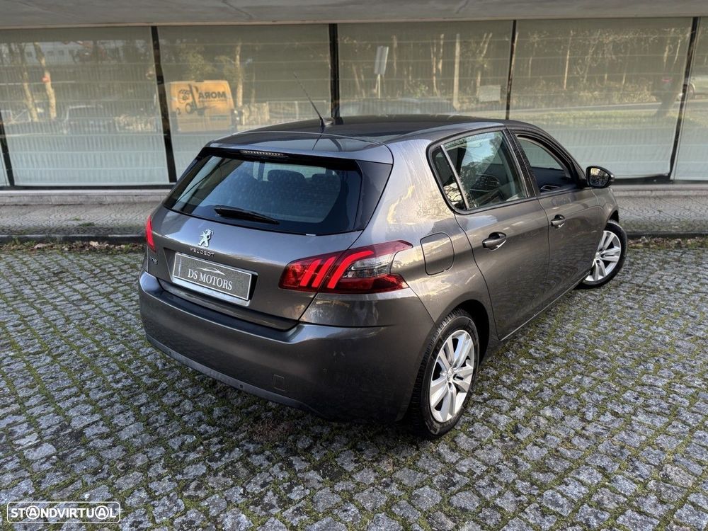 Peugeot 308 2018 photo 5