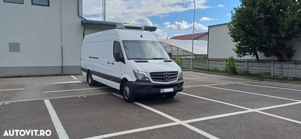 Mercedes-Benz Sprinter - 1