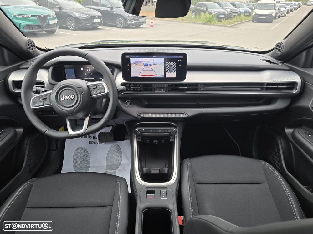 Jeep Avenger 1.2 e-Hybrid Altitude DCT - 15