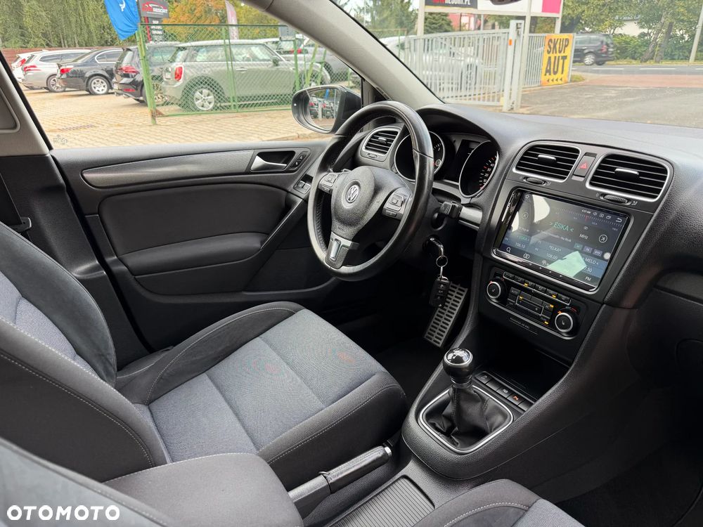Volkswagen Golf 1.2 TSI Style - 31