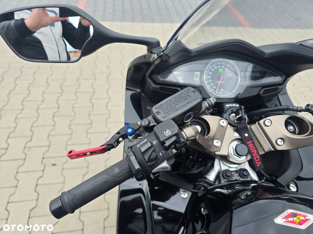 Honda VFR - 20