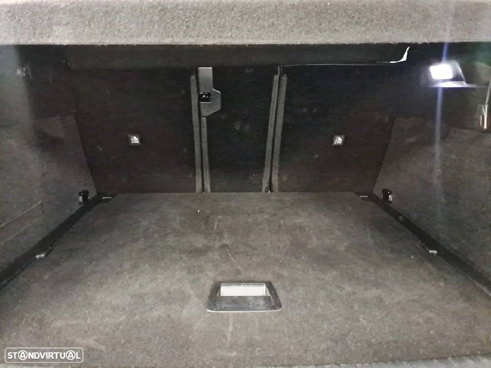 Peugeot 3008 1.2 Hybrid Allure e-DCS6 - 6