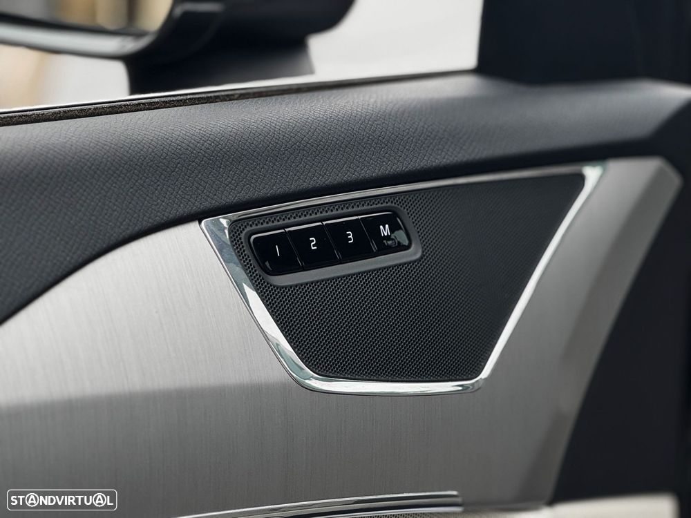 Volvo XC 90 - 20