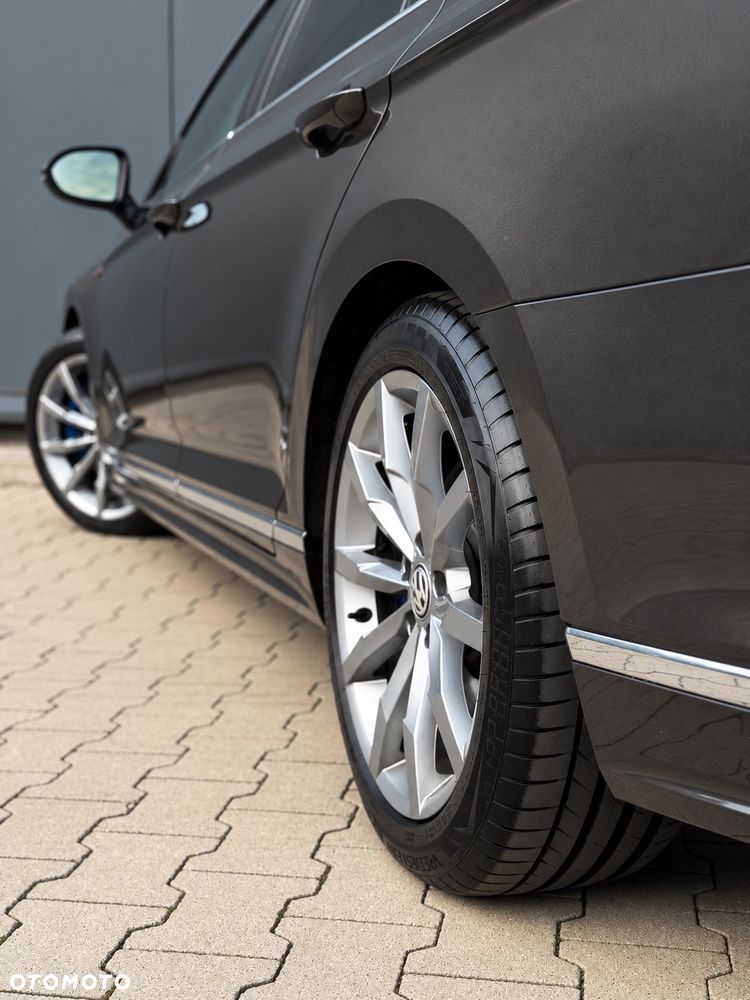 Volkswagen Passat 2.0 TDI Bi-Turbo BMT 4Mot Highline DSG - 27