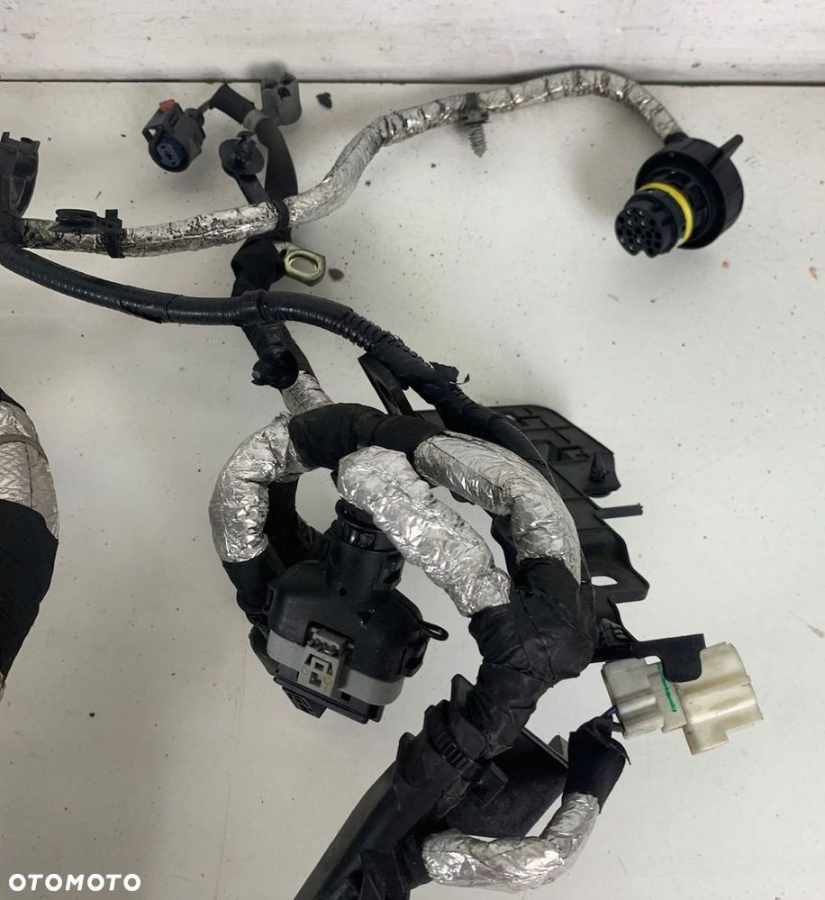 P3 DODGE DURANGO 13 - 3.6 V6 WIĄZKA SILNIKA PRZEWODY KABLE 68273427AB - 4