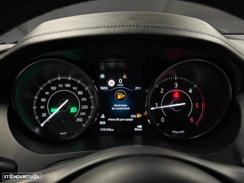 Jaguar E-Pace 2.0 i4D S - 15