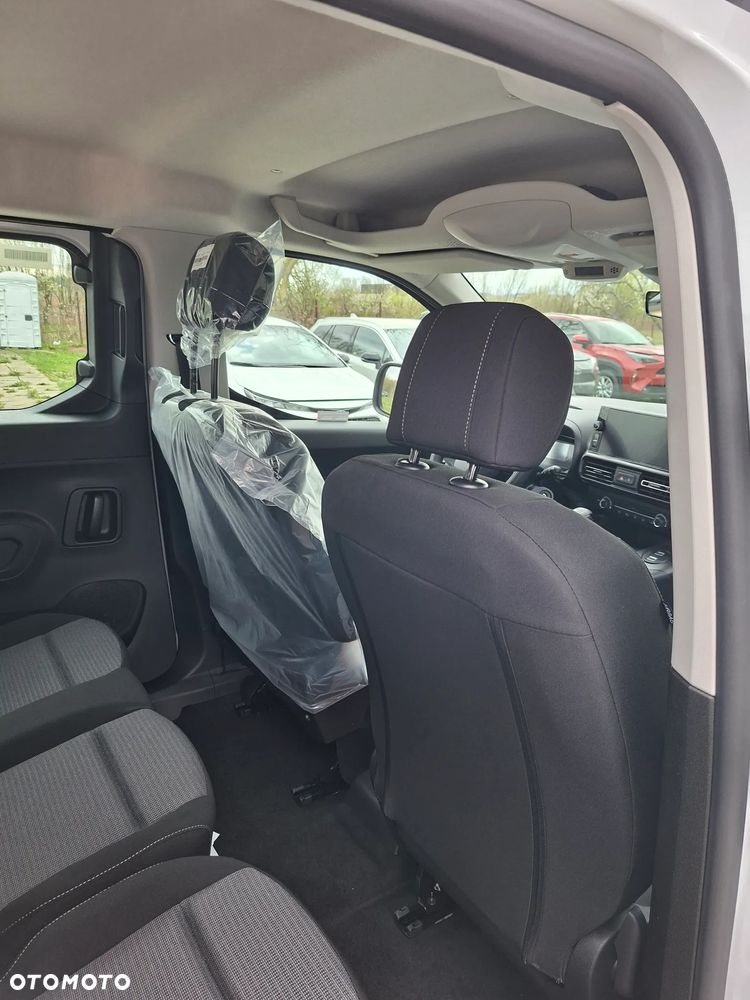 Toyota Proace City D-4D Long 2,4t Active (bryg.) - 20