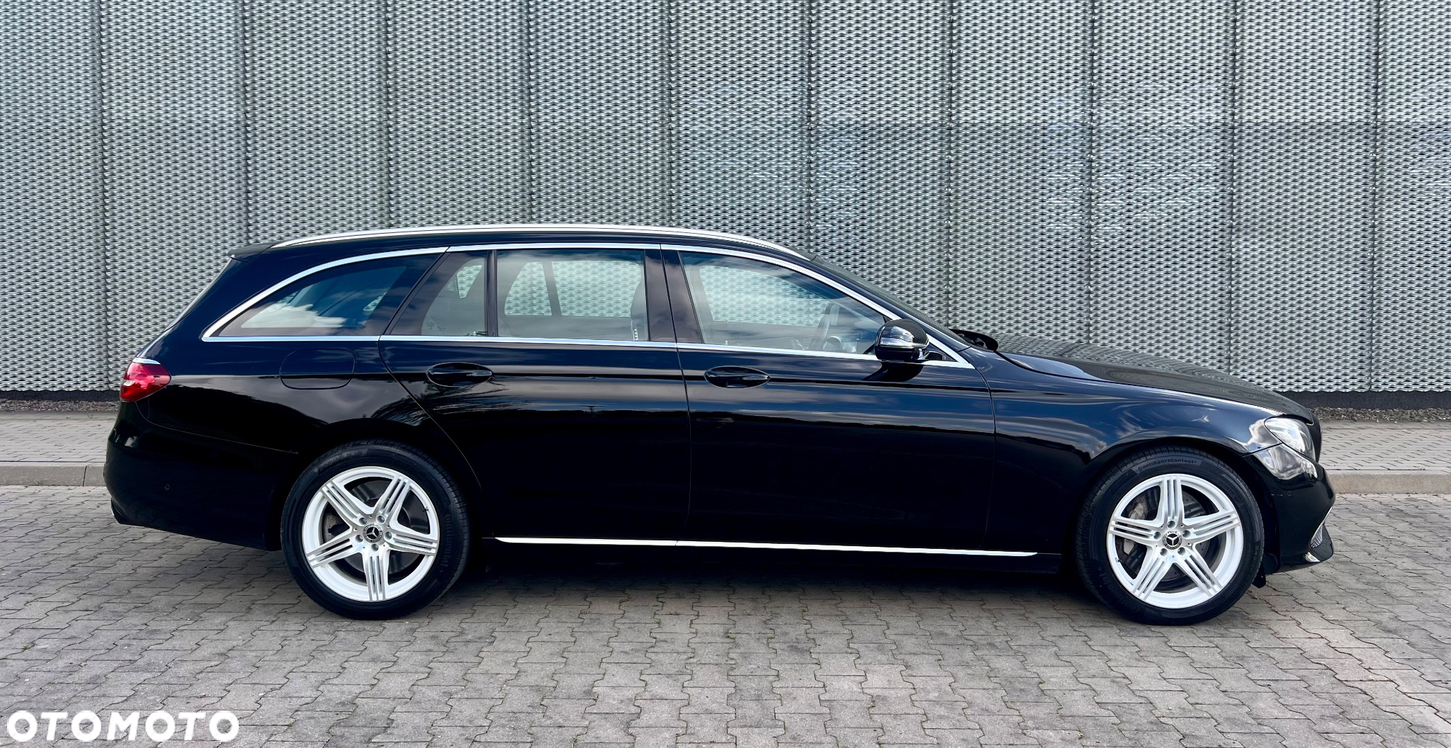 Mercedes-Benz Klasa E 300 de T 9G-TRONIC Avantgarde - 14