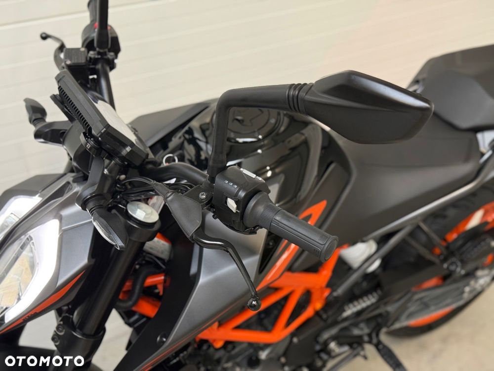 KTM Duke - 27