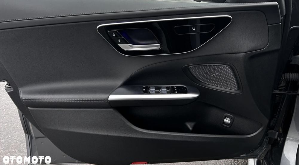 Mercedes-Benz Klasa C 200 9G-TRONIC - 10