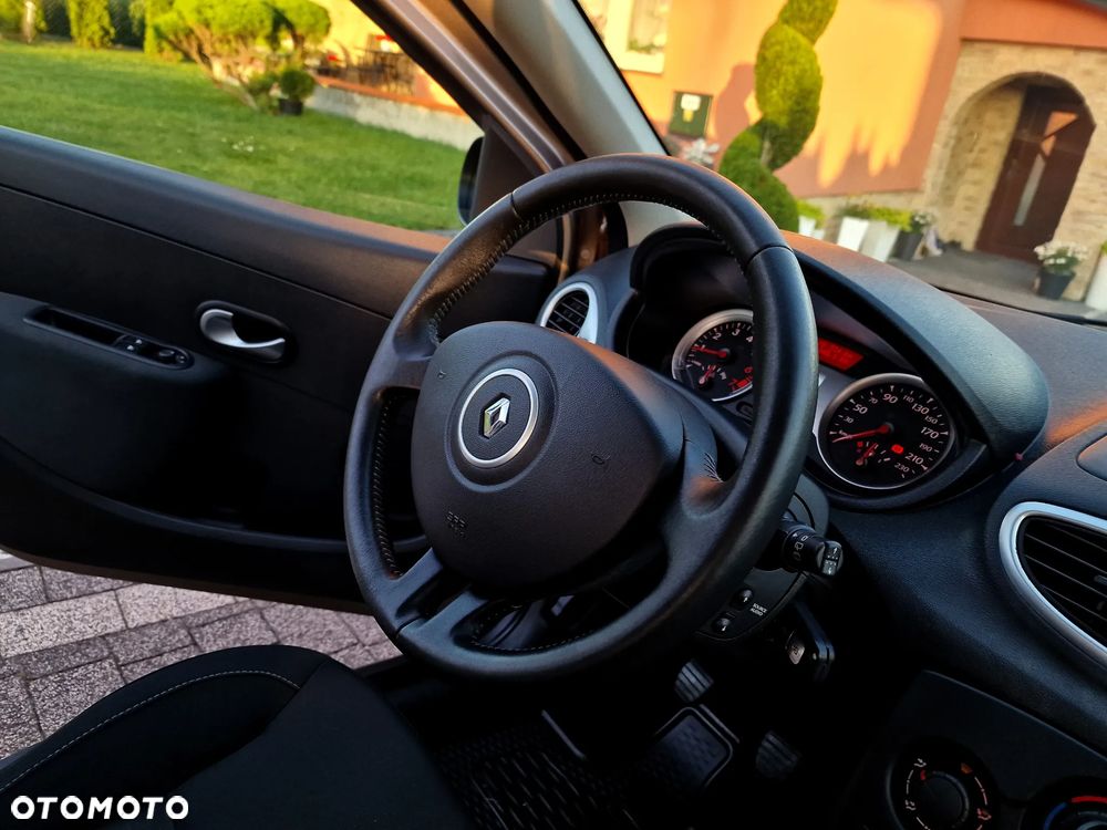 Renault Clio 1.2 16V Dynamique - 16