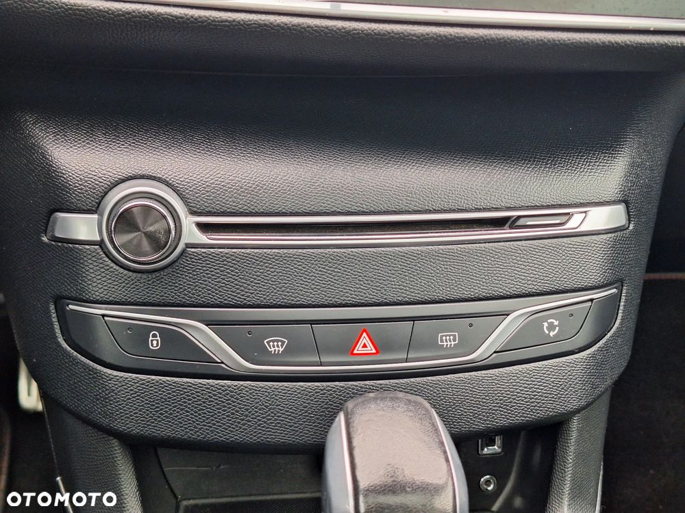 Peugeot 308 - 21