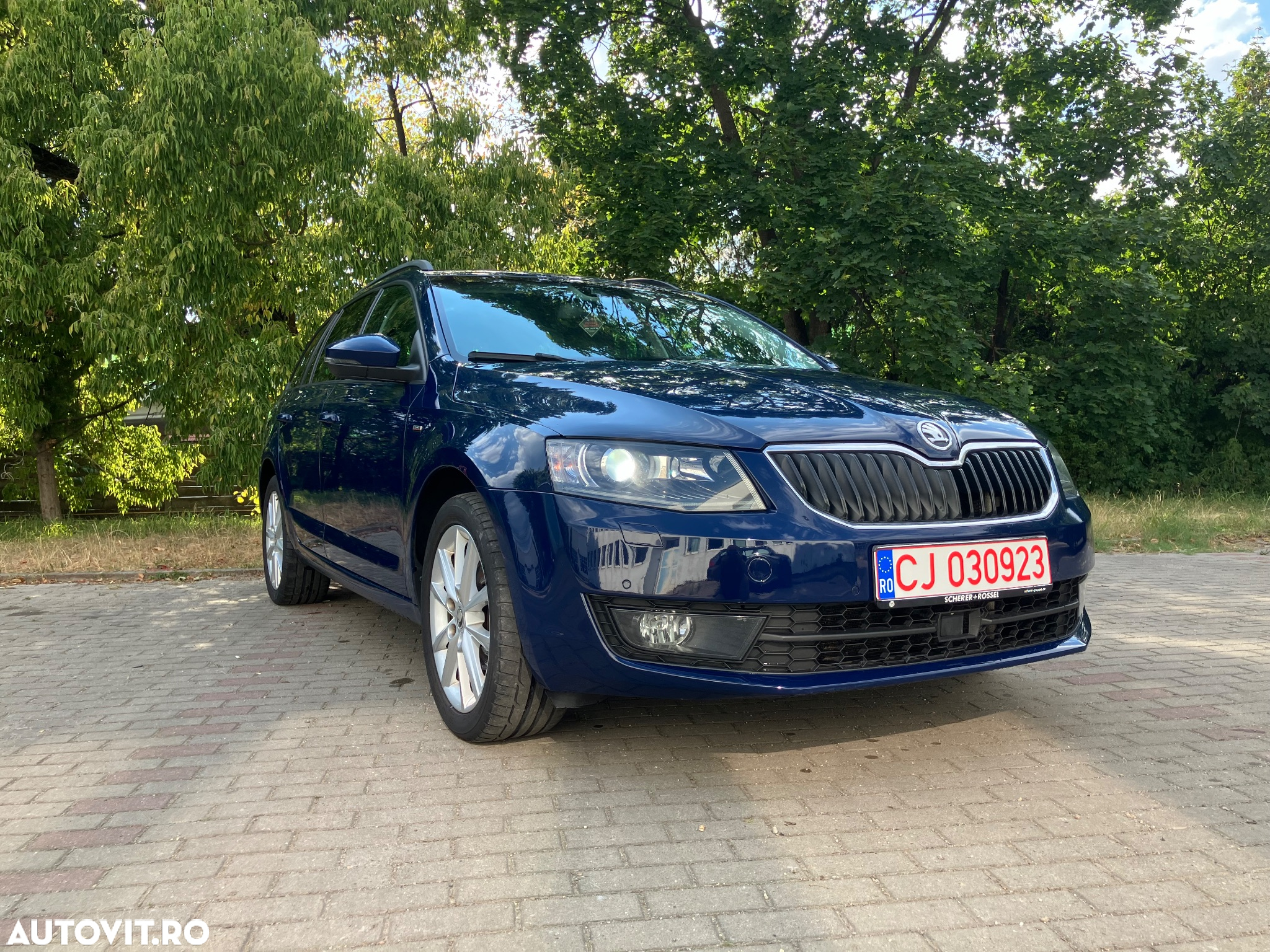 Skoda Octavia 2.0 TDI (Green tec) Joy - 2