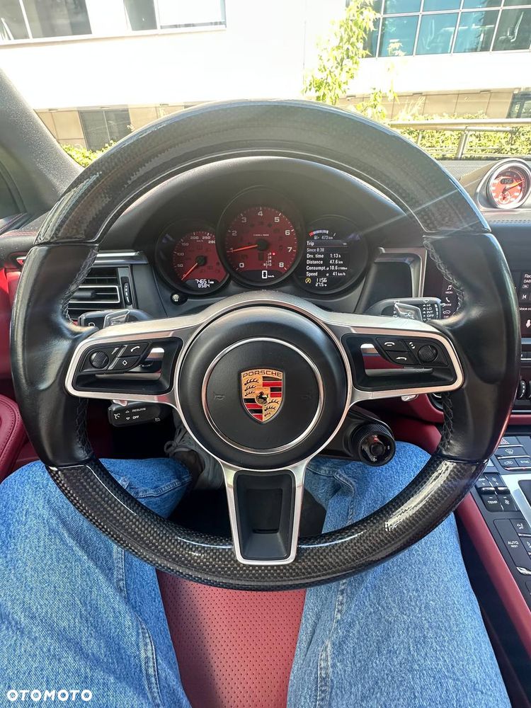 Porsche Macan - 10