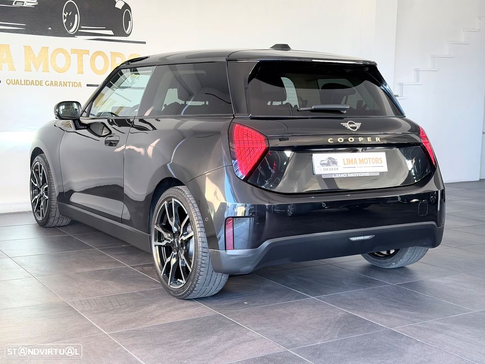 MINI 3 Portas Cooper E Favoured L - 5