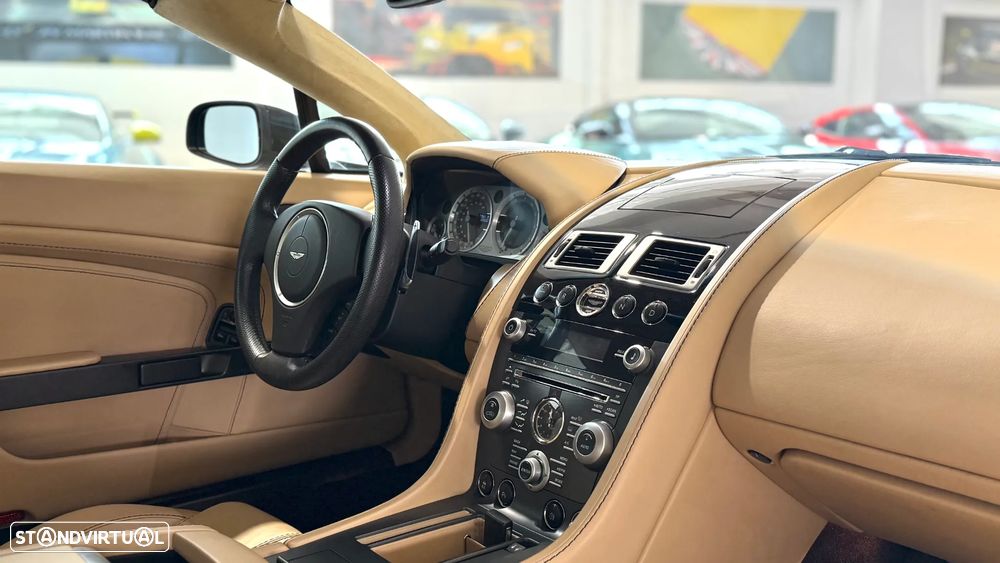 Aston Martin Vantage Roadster V8 Sportshift - 14