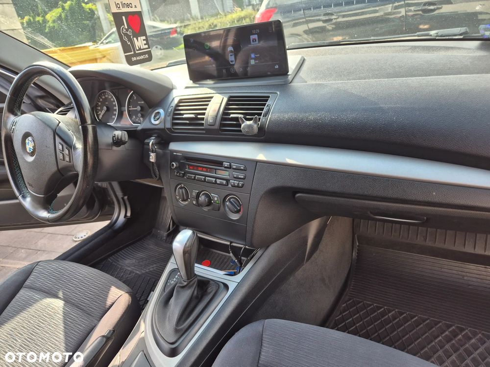 BMW Seria 1 - 25