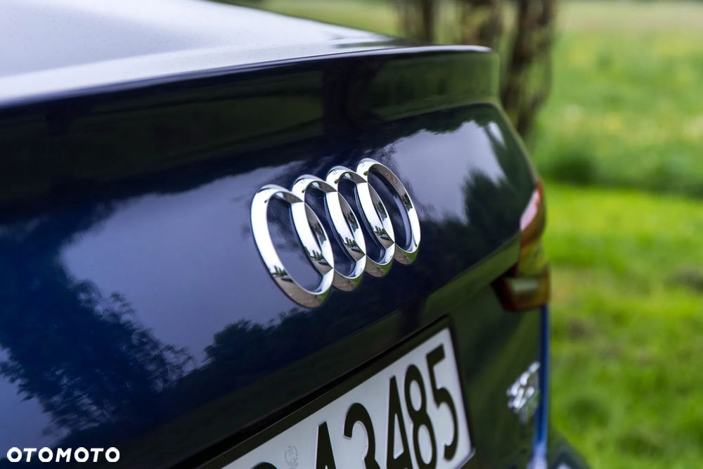 Audi A4 Limousine 2.0 TFSI ultra S tronic - 37