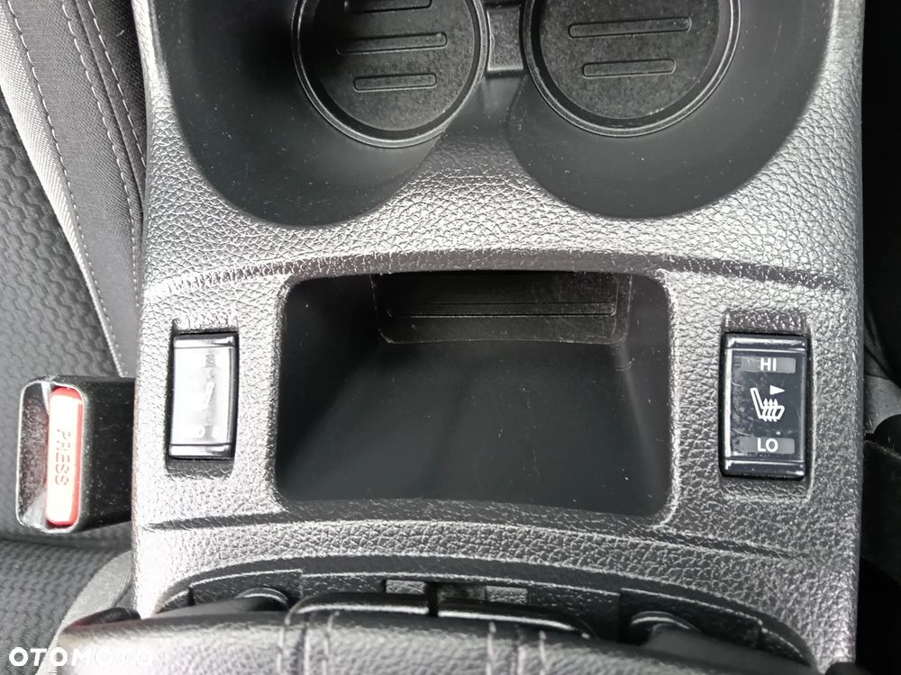 Nissan Qashqai 1.3 DIG-T Acenta - 19