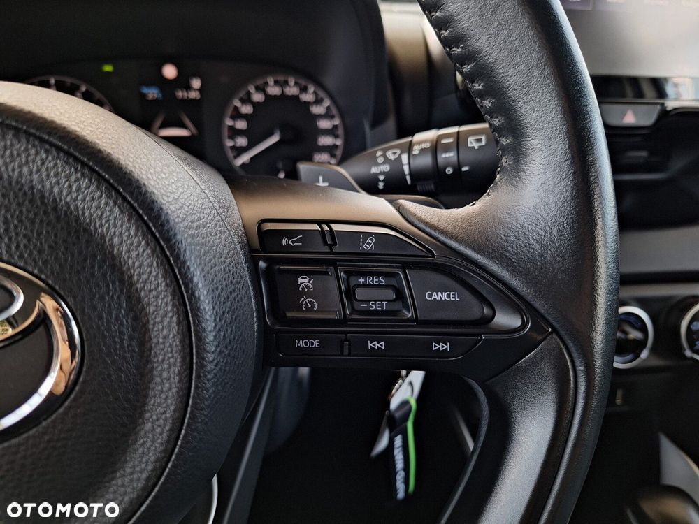 Toyota Yaris 1.5 Comfort CVT - 32