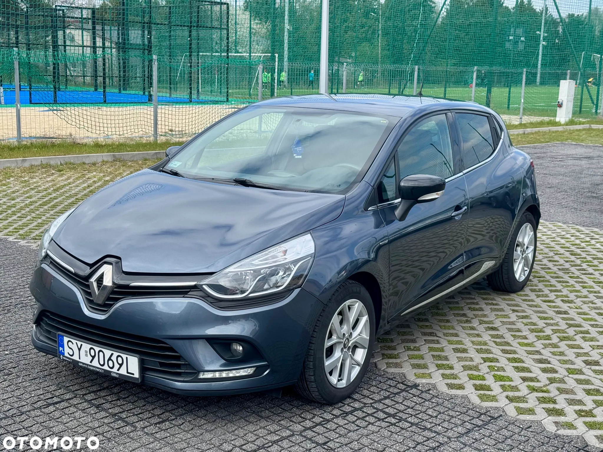 Renault Clio 0.9 Energy TCe Limited - 10
