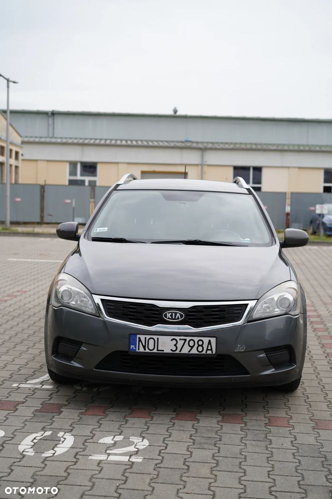 Kia Ceed 1.4 CVVT Attract - 5