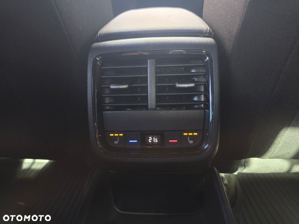 Skoda Octavia 2.0 TSI 4x4 Sportline DSG - 28