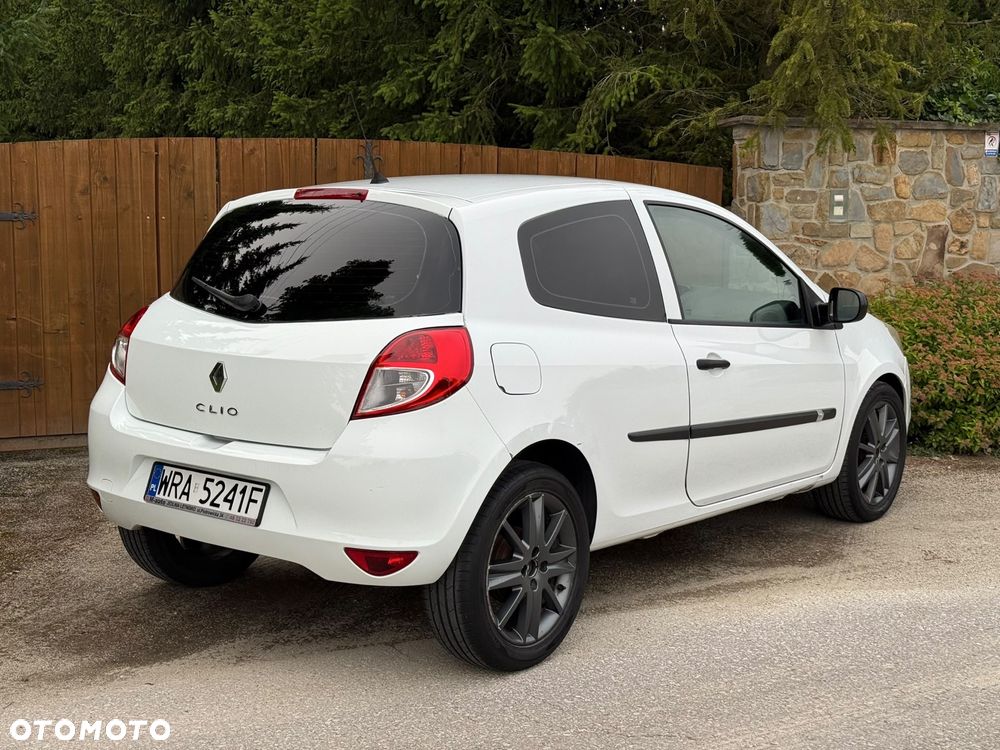 Renault Clio - 4