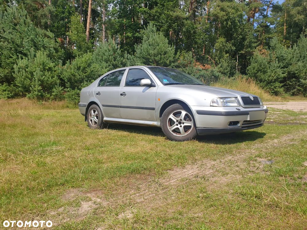 Skoda Octavia 1.8T SLX - 3