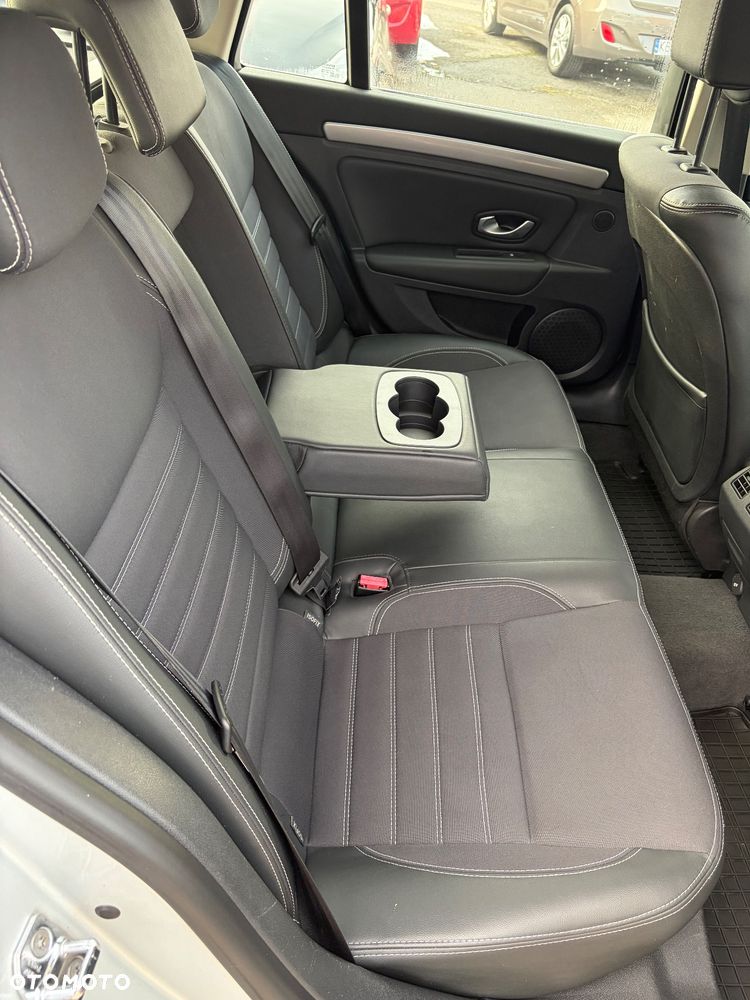 Renault Laguna dCi 110 FAP Dynamique - 25