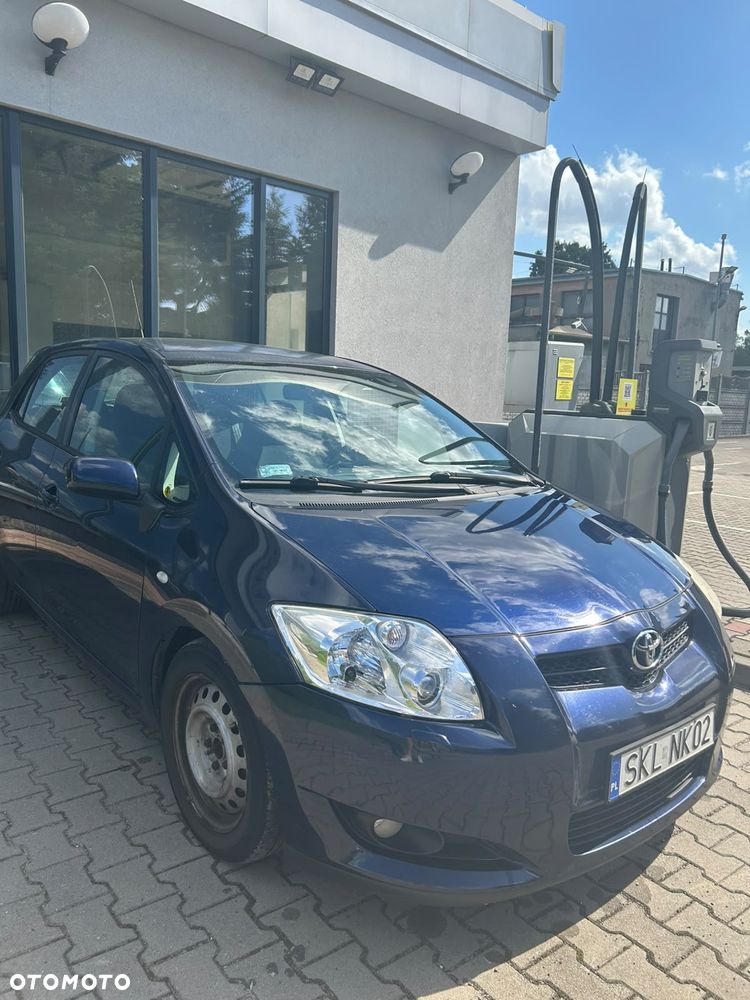 Toyota Auris 1.4 D-4D Luna - 24