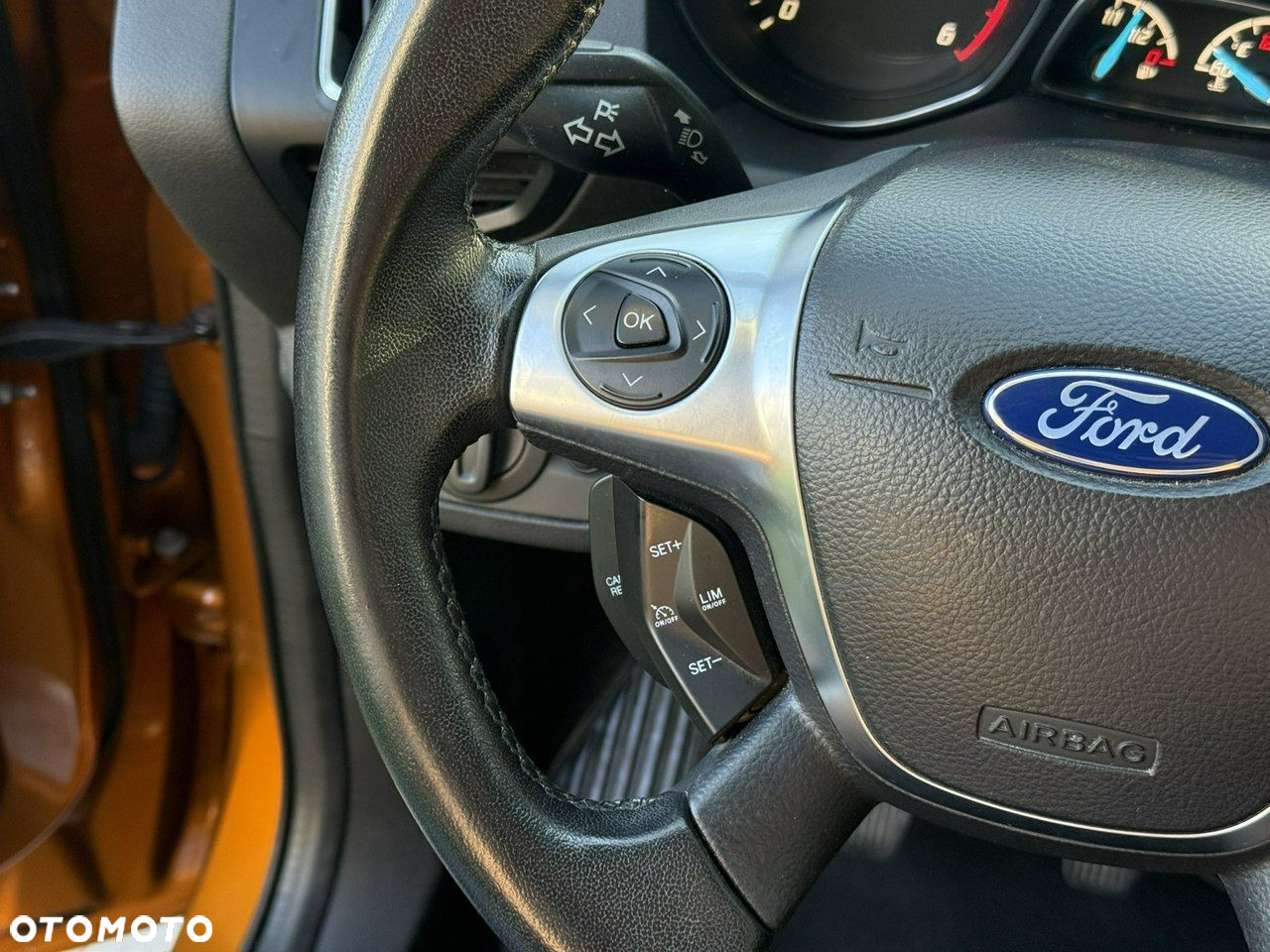 Ford Kuga - 23