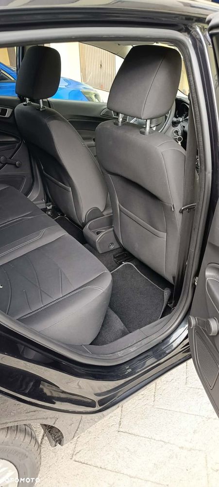 Ford Fiesta - 7