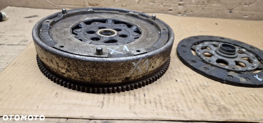Sprzęgło dwumas koło tarcza docisk LUK BMW X1 2.0i N43 7594442 - 3
