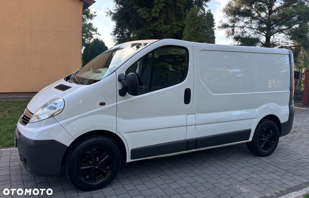 Opel Vivaro - 2
