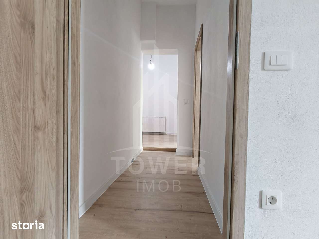 Apartament de vânzare la casă, 3 camere, plus camera Hobby, central — fotografia 3