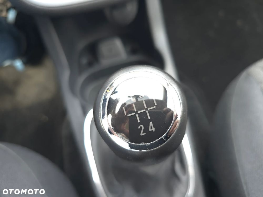 Opel Corsa 1.4 16V Edition - 25