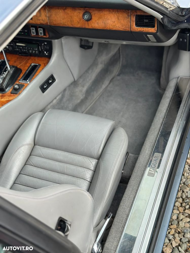 Jaguar XJS - 13